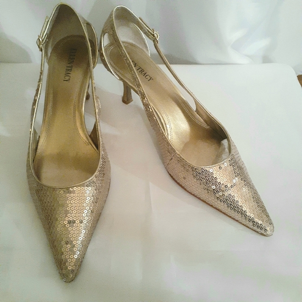ELLEN TRACY SEQUINED KITTEN HEEL